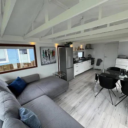 Casa vacanze In Wervershoof Mit Terrasse Und Garten By Interhome *