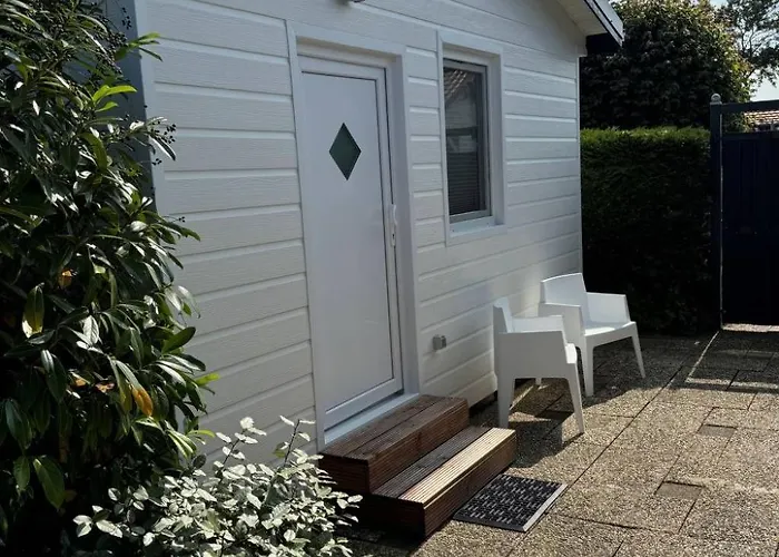 Holiday home In Wervershoof Mit Terrasse Und Garten By Interhome *